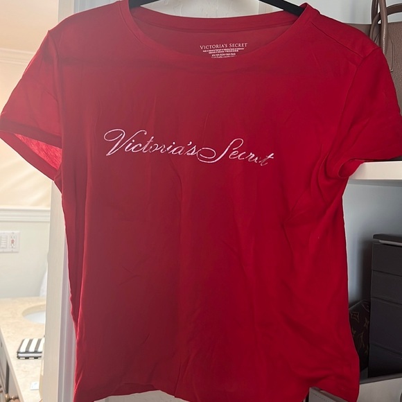 Victoria's Secret Other - Victoria’s Secret red shirt